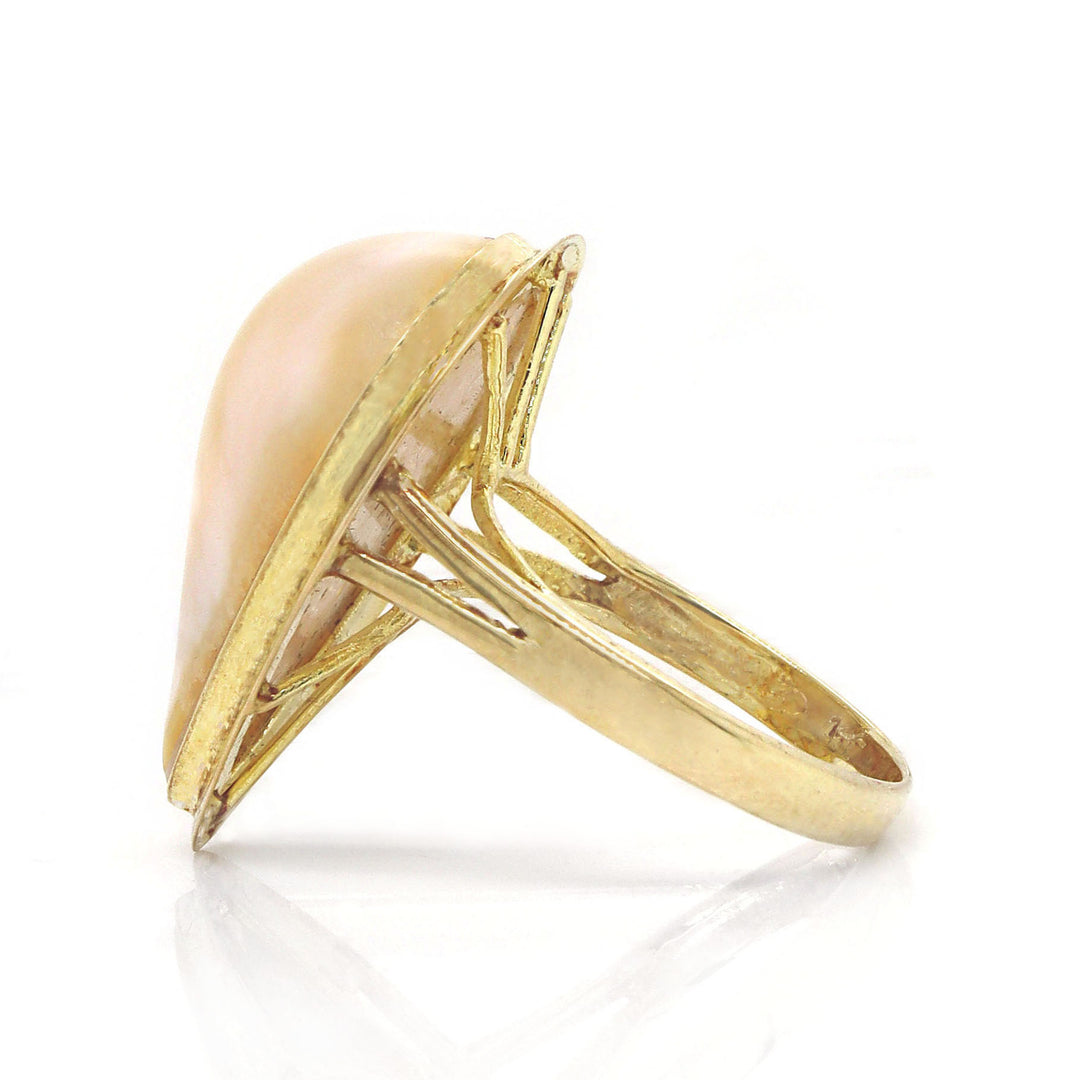 14CT Yellow Gold Mabe Pearl Cocktail Ring