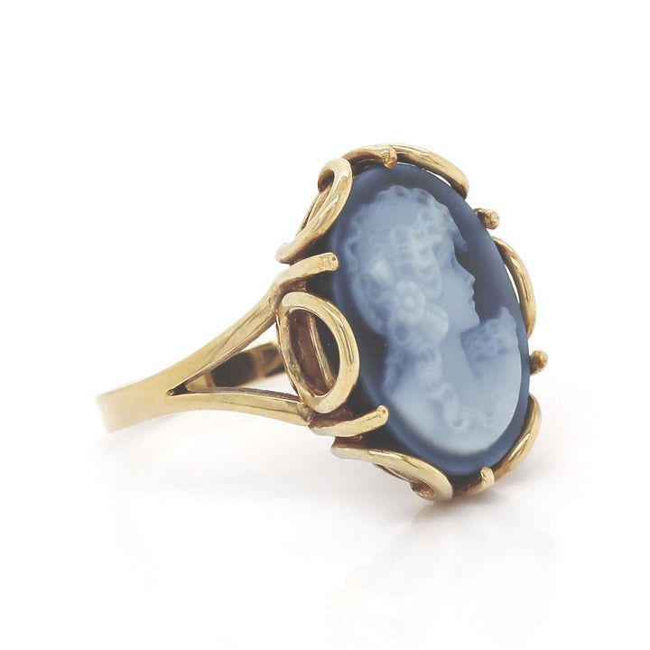 9CT Yellow Gold Lady Figure Agate Cameo Dress Ring