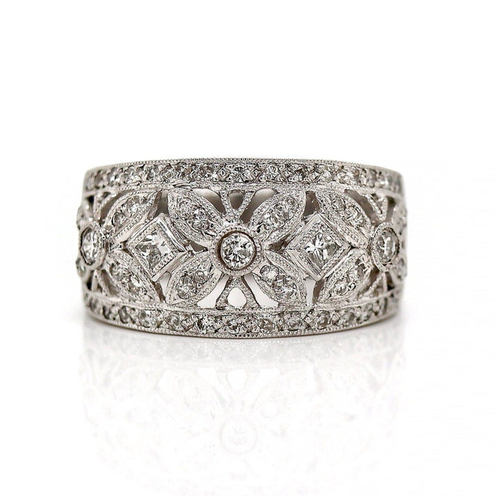 Platinum Pt900 Diamond Filigree Ring