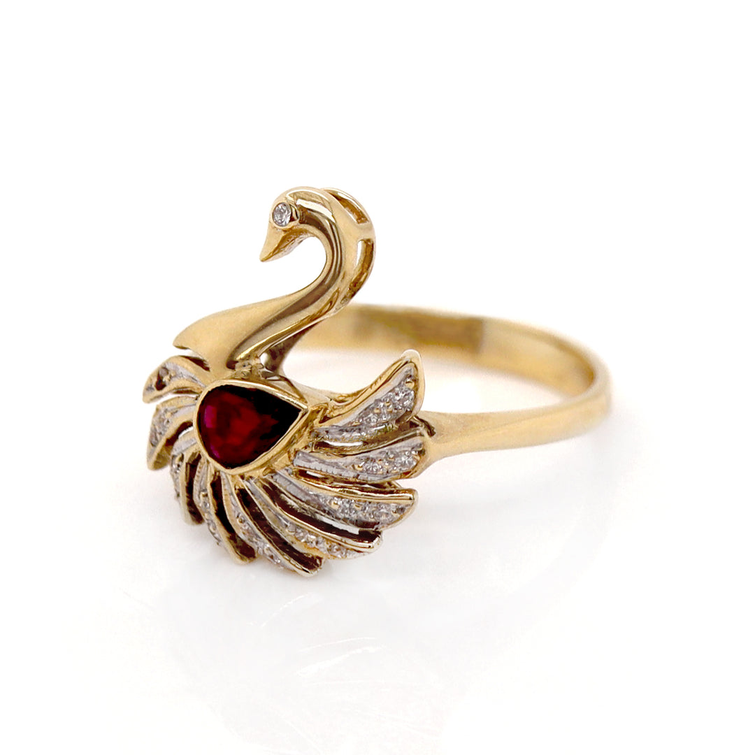 18CT Yellow Gold Ruby & Diamond Swan Ring