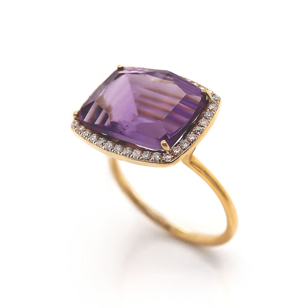 18CT Yellow Gold Amethyst & Diamond Cocktail Ring