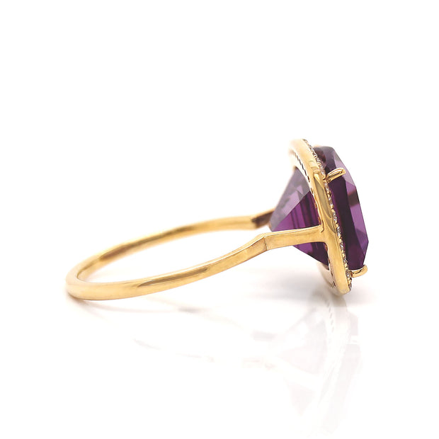 18CT Yellow Gold Amethyst & Diamond Cocktail Ring