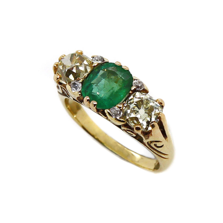 18CT Yellow Gold Antique Emerald And Old European Cut Diamond Ring