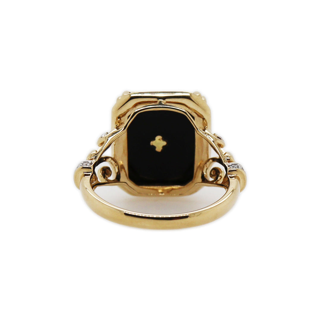 14CT Yellow Gold Black Onyx And Diamond Ring