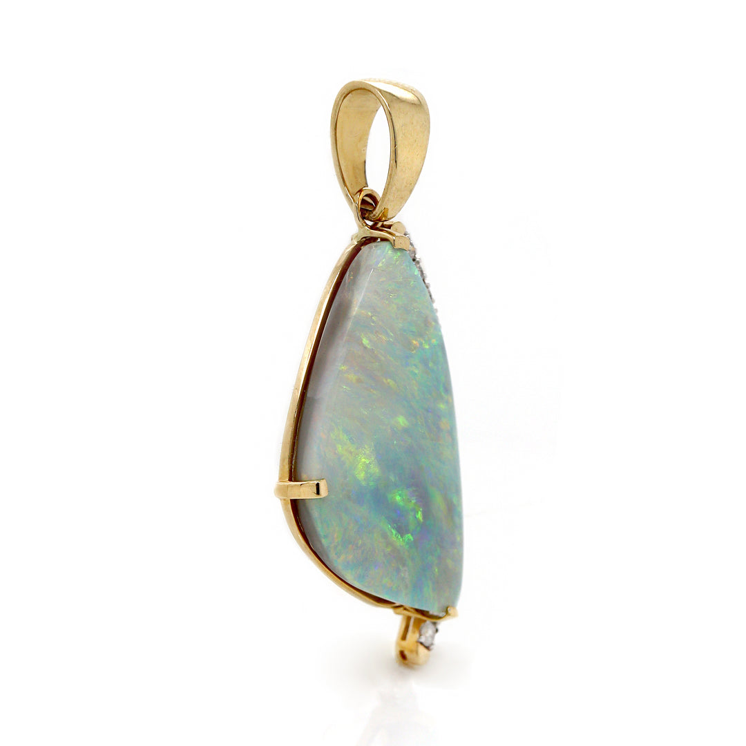 14CT Yellow Gold Australian Opal And Diamond Pendant