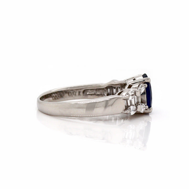 Platinum Pt900 Sapphire and diamond dress ring