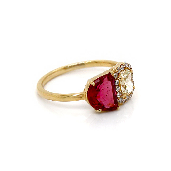 18ct Yellow Gold Pink Tourmaline & Diamond Ring