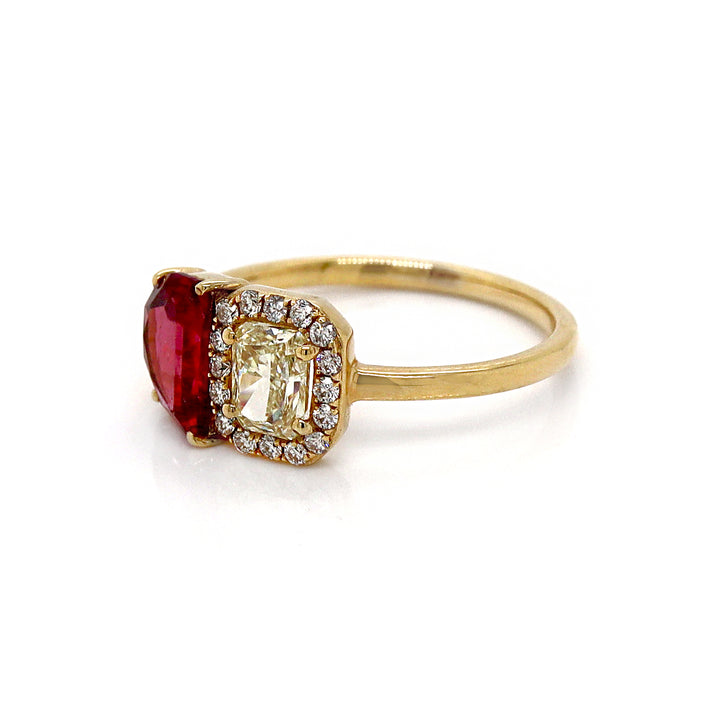 18ct Yellow Gold Pink Tourmaline & Diamond Ring