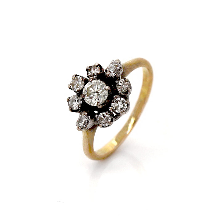 18CT YELLOW GOLD ANTIQUE DIAMOND RING