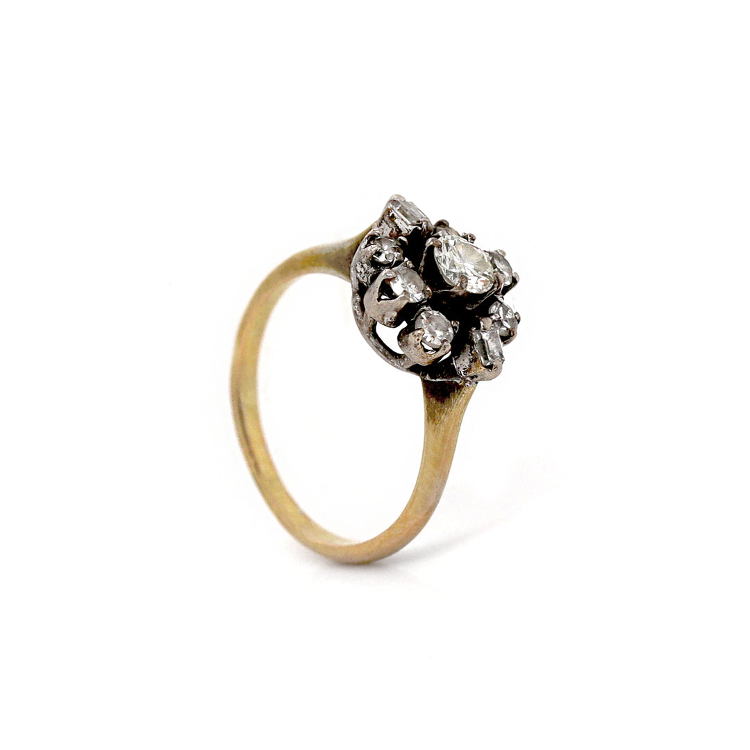 18CT YELLOW GOLD ANTIQUE DIAMOND RING