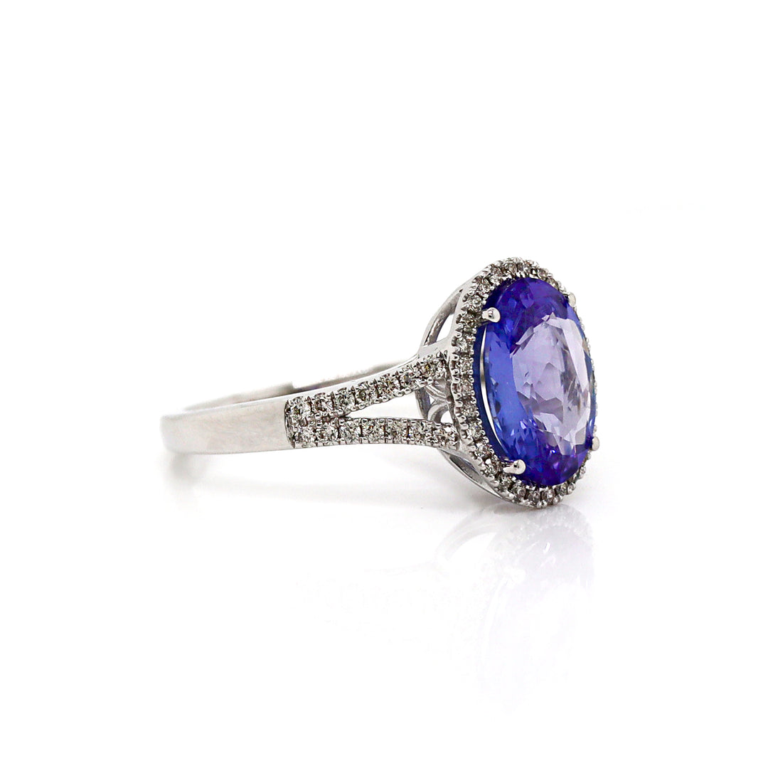 14CT White Gold Tanzanite And Diamond Dress Ring