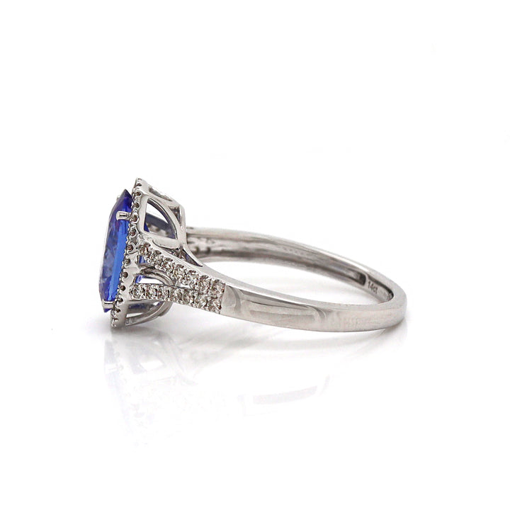 14CT White Gold Tanzanite And Diamond Dress Ring