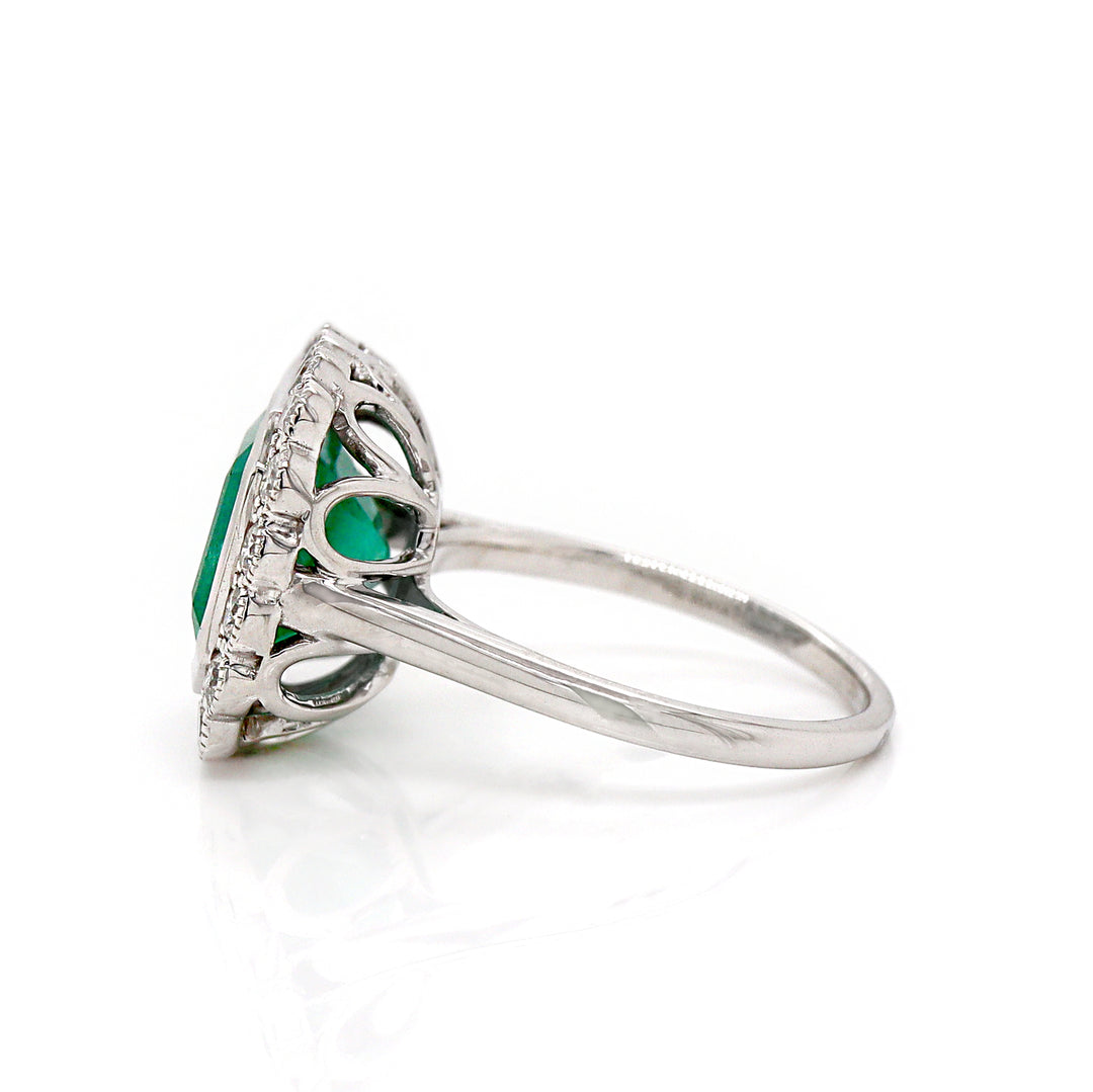 14CT White Gold Emerald And Diamond Cocktail Ring