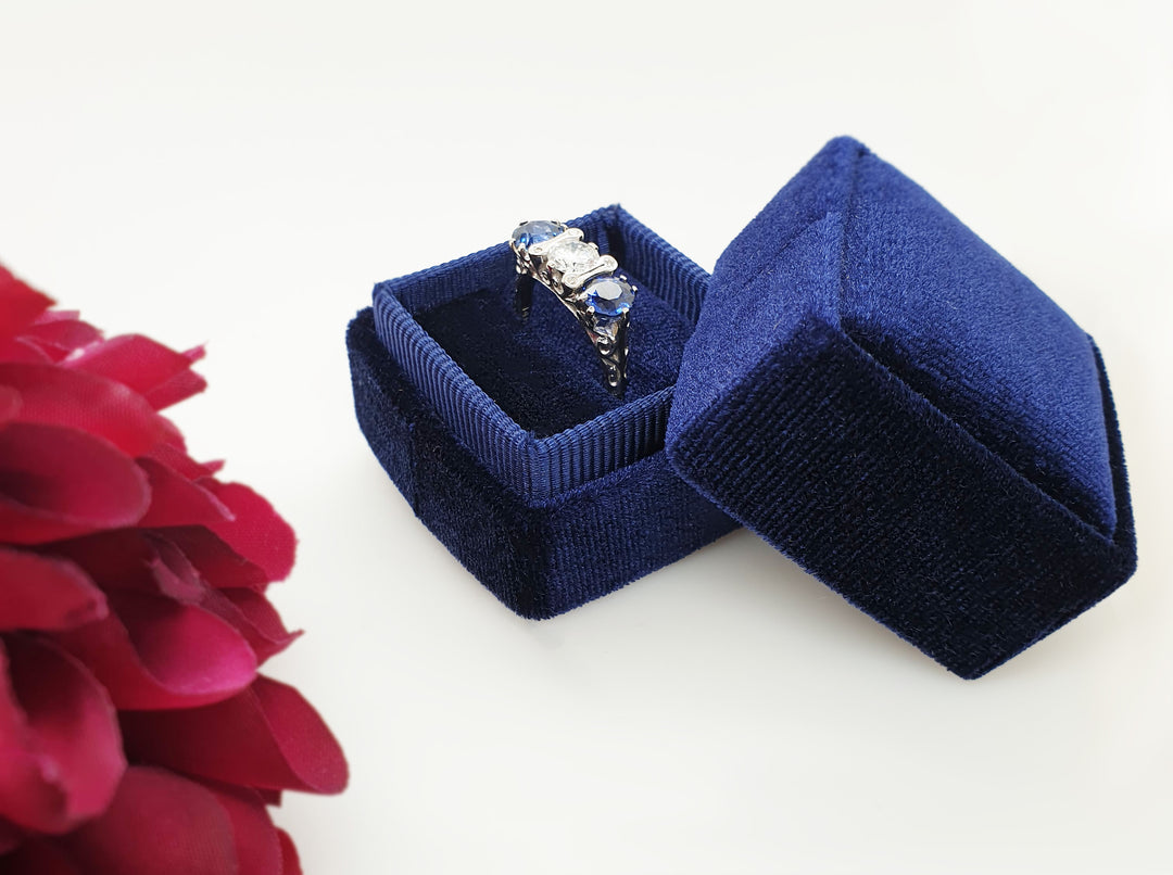 Navy Velvet Ring Box - Antique Vintage Inspired